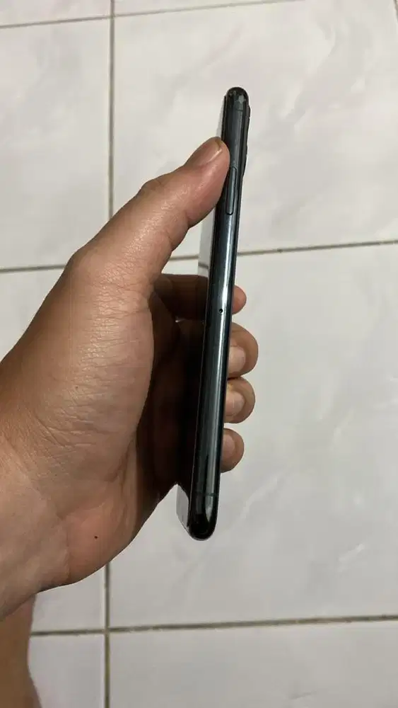 Iphone 11 pro max 64 gb ,fulset ori dus ori bawaan