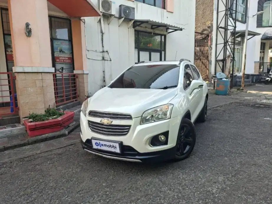 Chevrolet Trax 1.4 Turbo LTZ Bensin-AT 2016 Putih