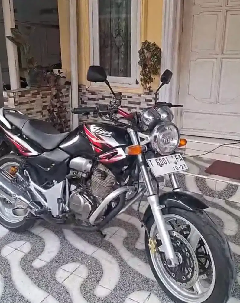 Honda Tiger modif cb 400
