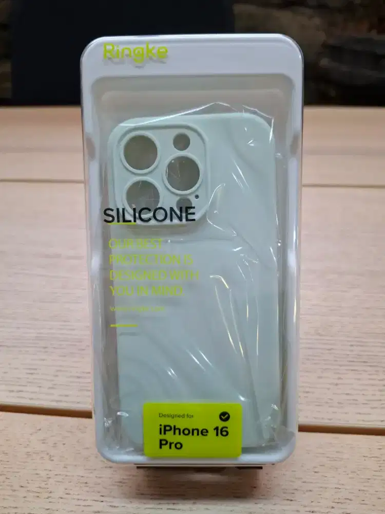 Silicone Case Ringke iPhone 16 Pro