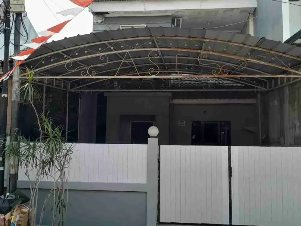 Di Jual Rumah Semanan Jaya 2 Lantai Jakarta Barat Siap Huni dekat stasiun kalideres