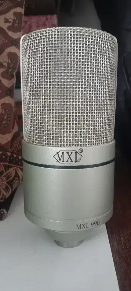 Mic MXL 990 bekas dan siap pakai