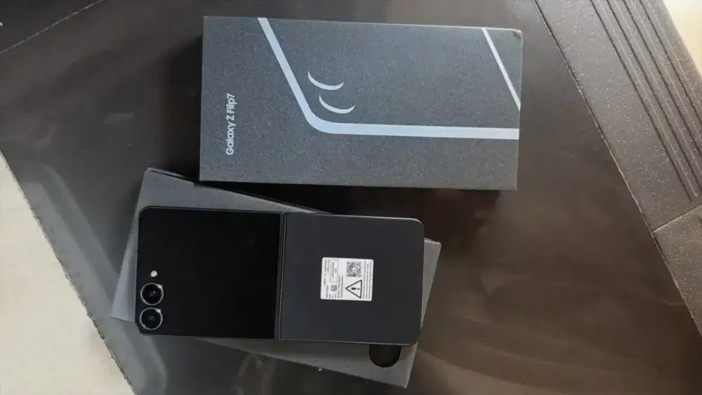 Samsung Z Flip 7 512GB SEIN