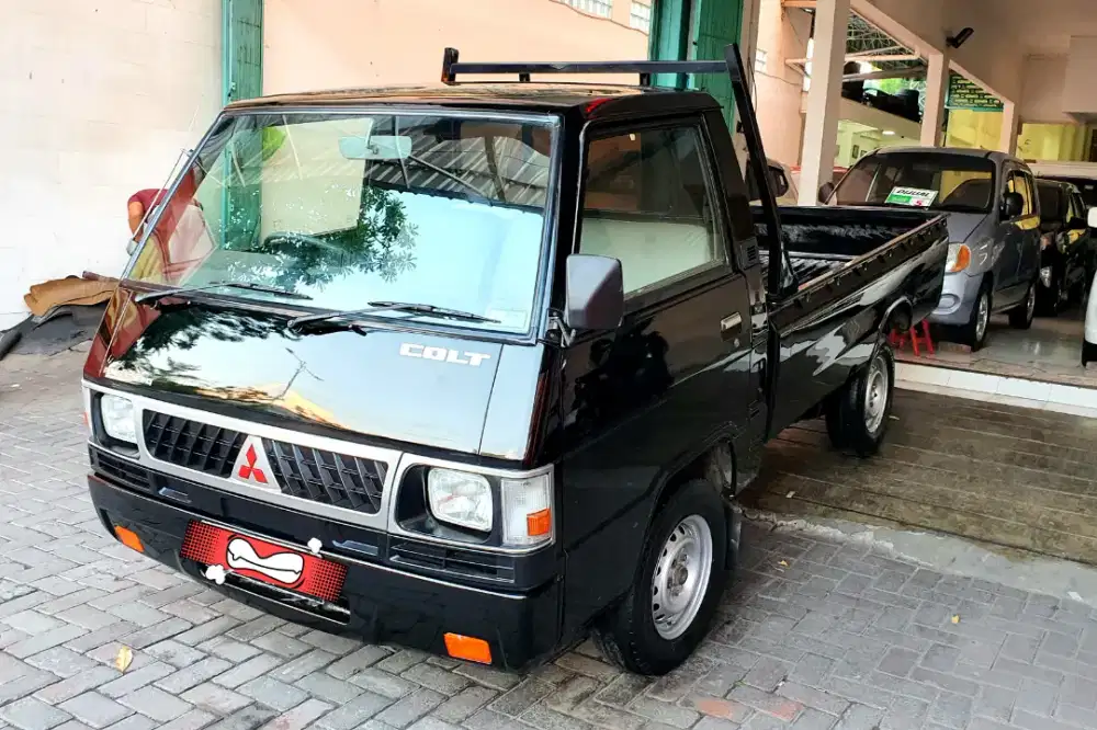 MURCE Mitsubishi L300 Pick Up Pu Solar 2020/2021 No Traga 2019 KIM