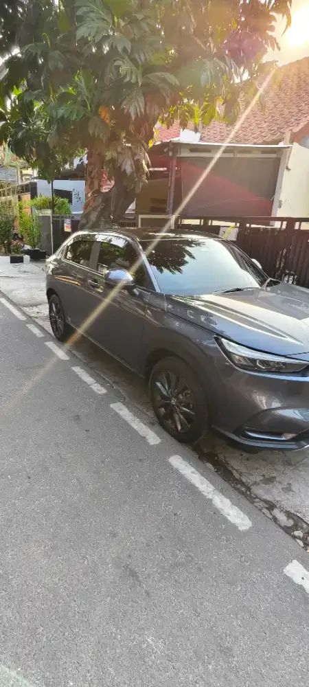 Jual mobil HRV se panoramic low km istimewa