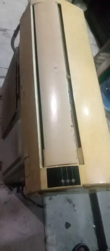 Jual ac 1/2 pk  sharp