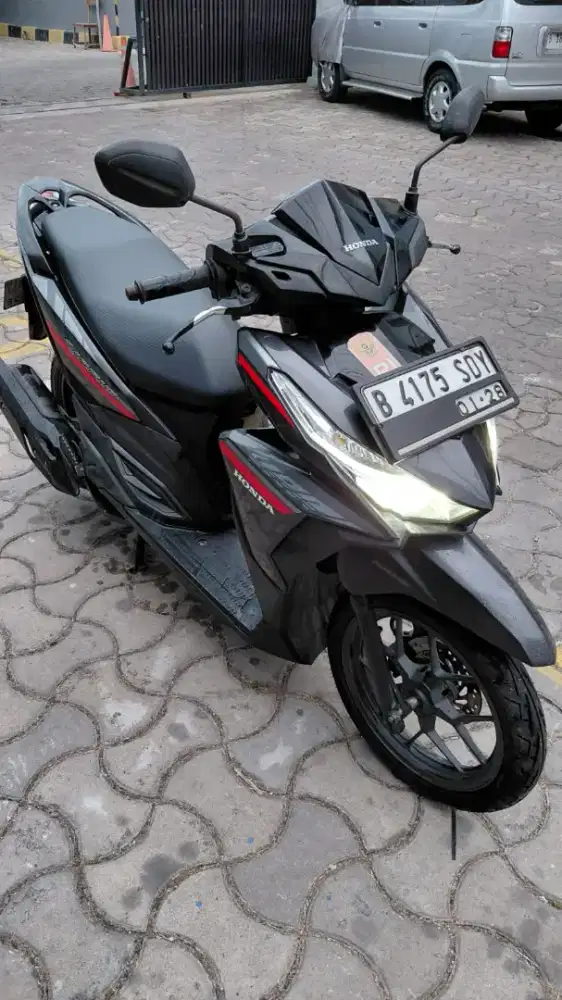 DIJUAL CEPAT HONDA VARIO LED 125 CC ORIGINAL