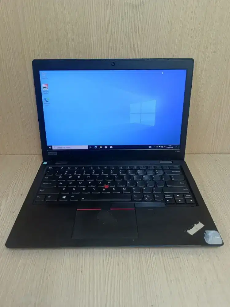 Dijual laptop Lenovo L380 core I7