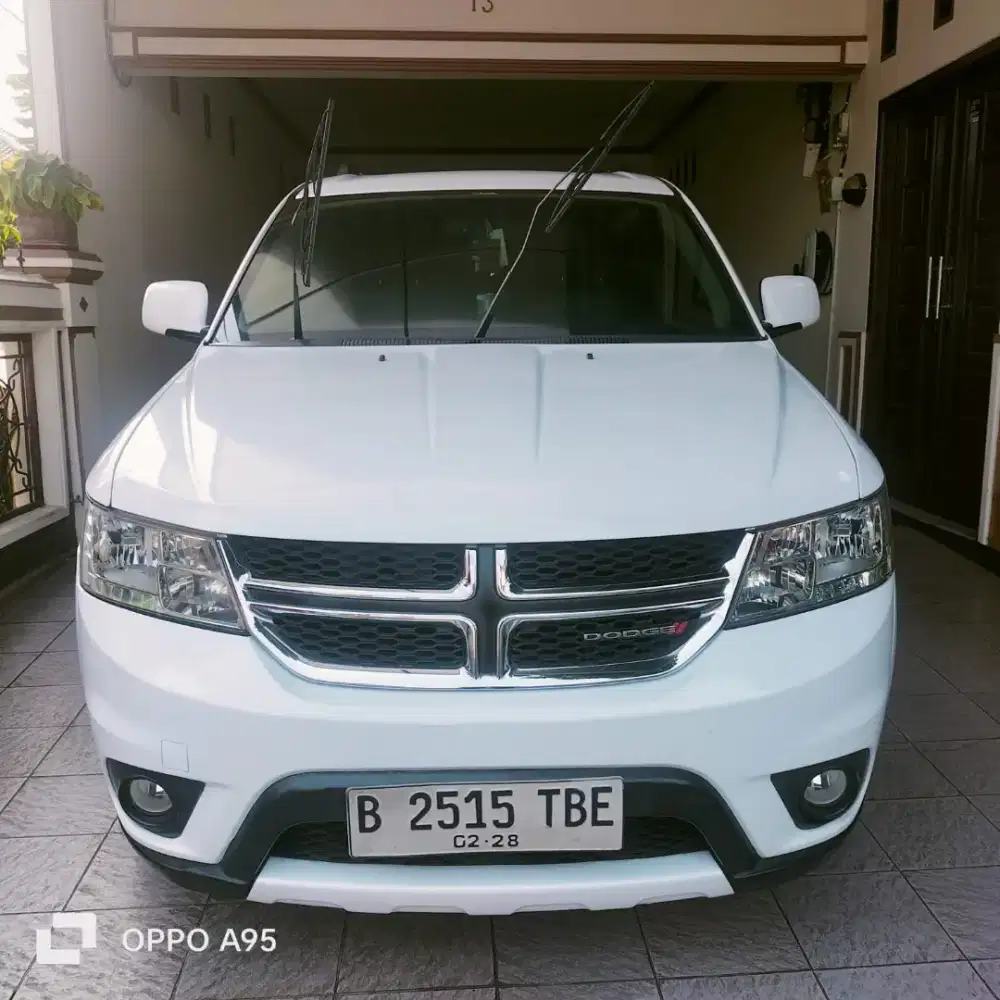 DODGE JOURNEY SXT PLATINUM 2012