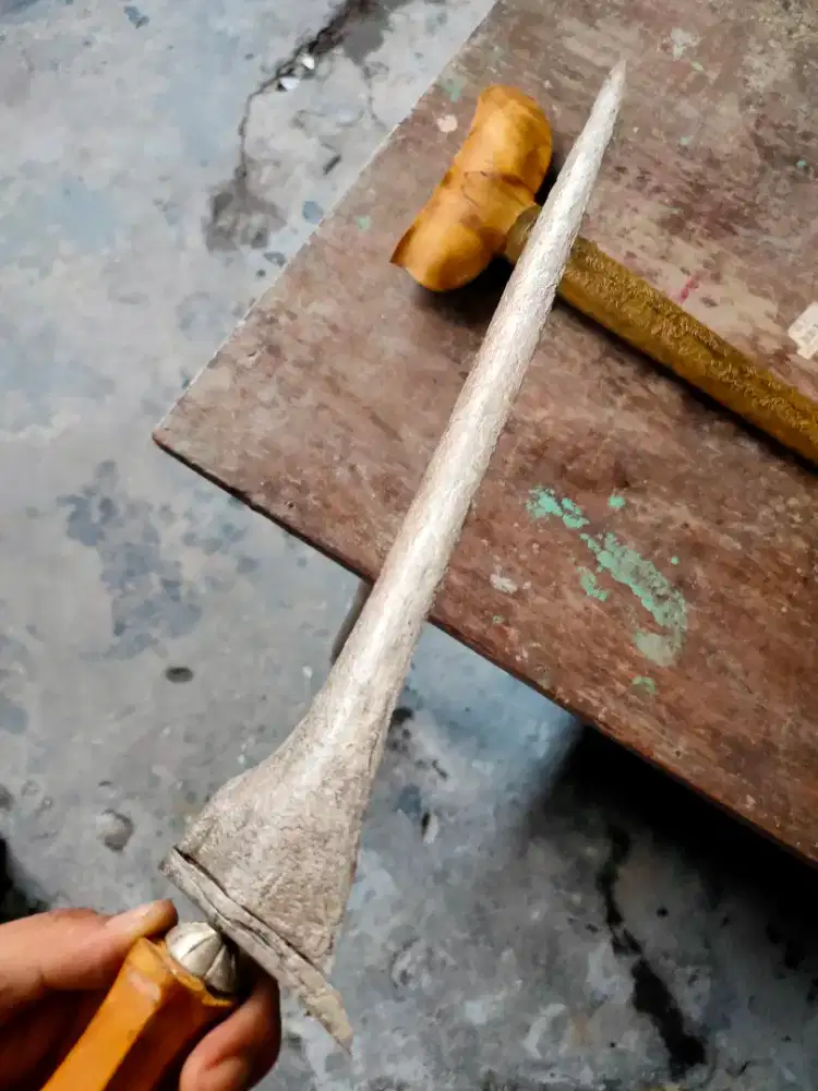 keris tinggalan