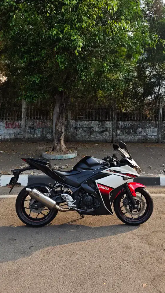 Yamaha R25 Non ABS 2016