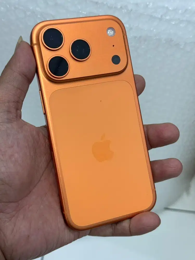 Iphone 17 pro 256Gb orange second resmi ibox mulus no minus garansi on