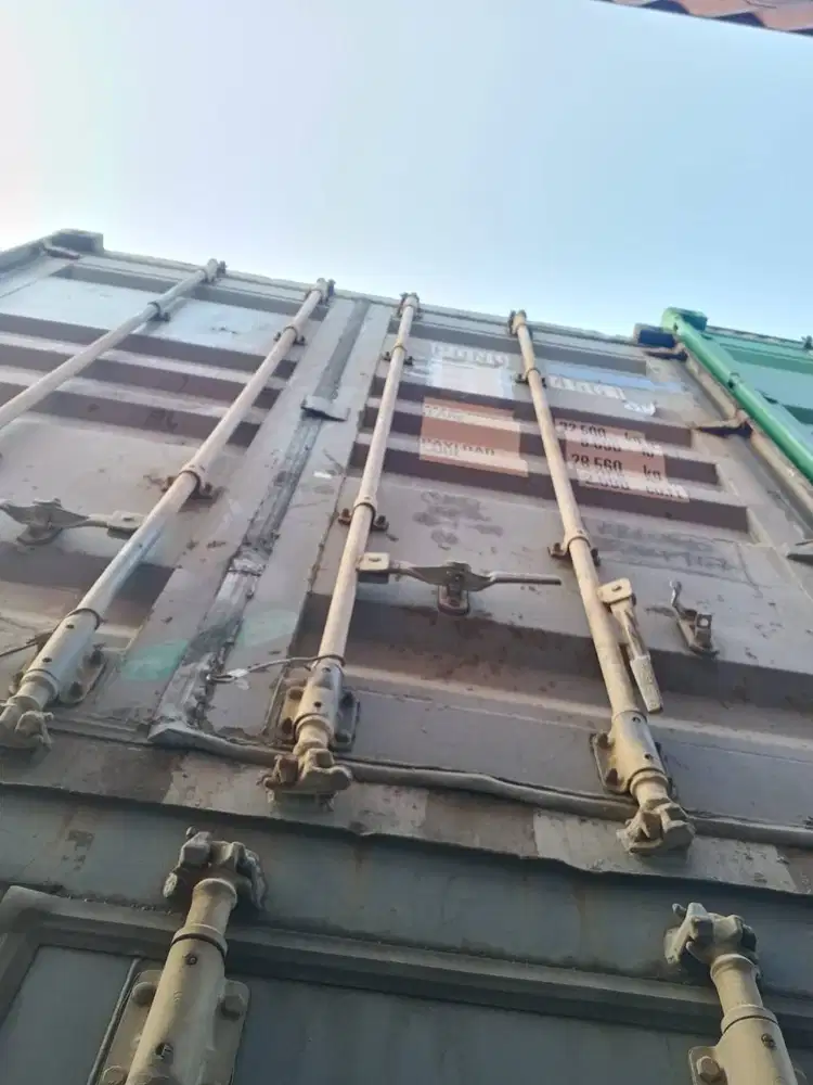 Jual kontainer 40 Ft Dry