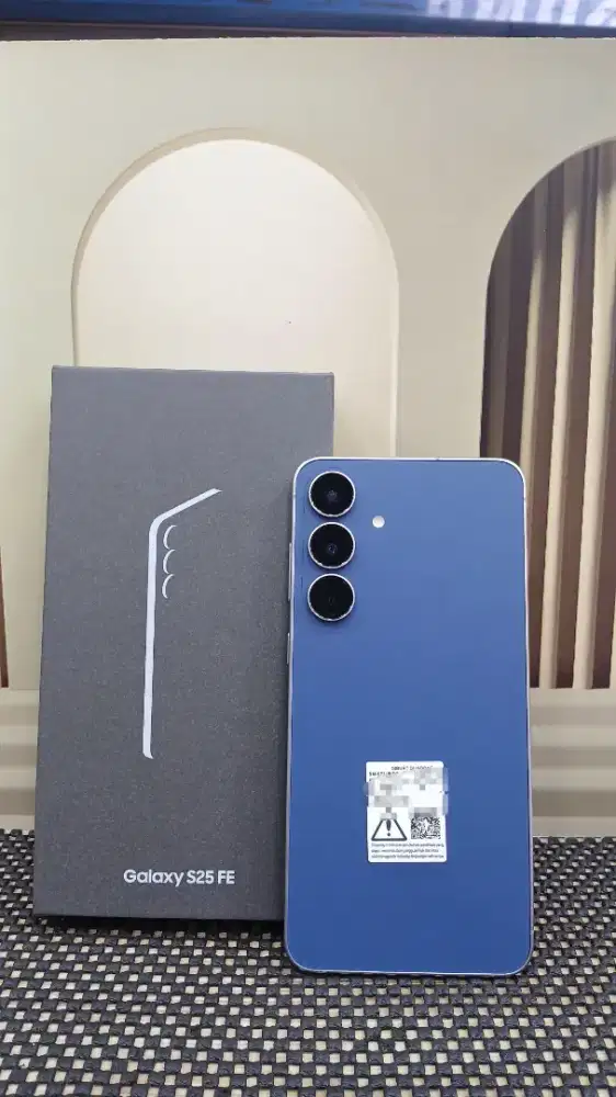 samsung s25 fe 8/512  garansi 6 bulan