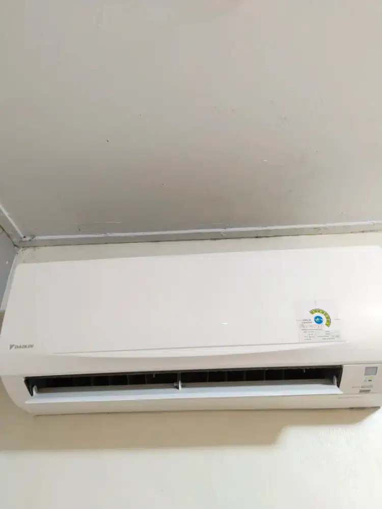 Jual AC daikin 1/2 pk Thailand