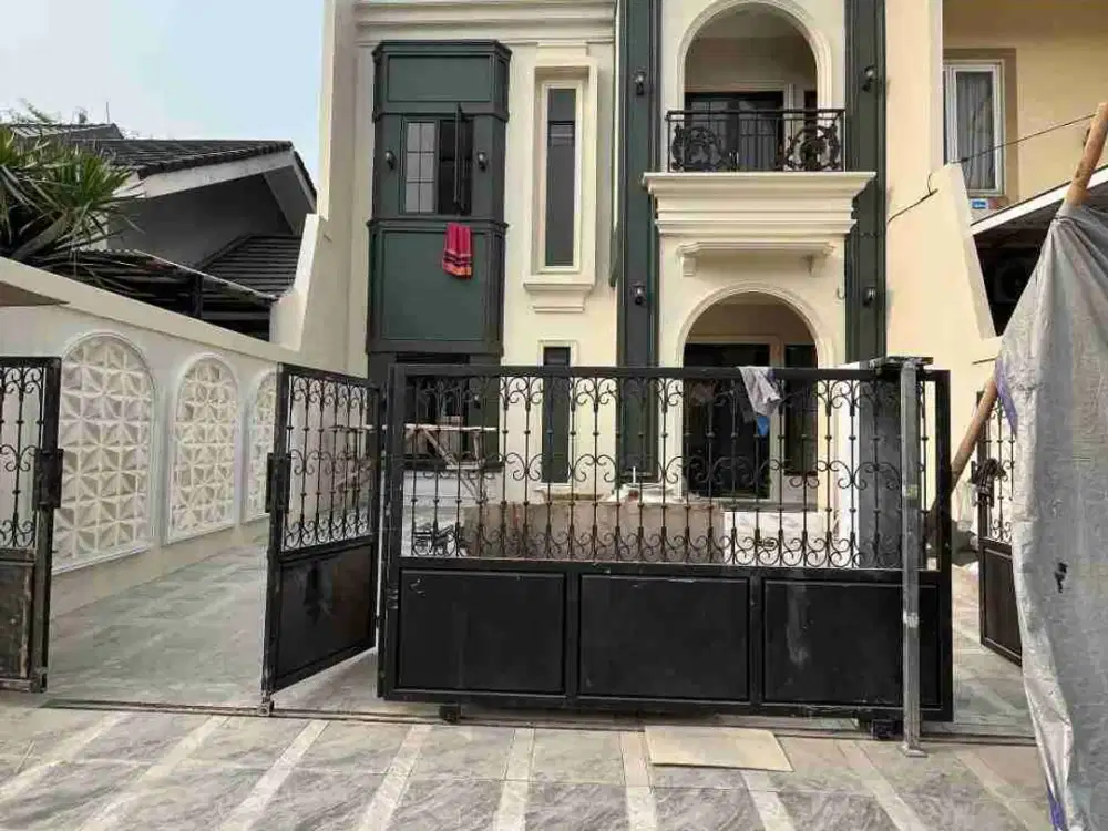 DI JUAL RUMAH MEWAH 2 LANTAI AKSES JALAN PRUIS DEKAT GDC