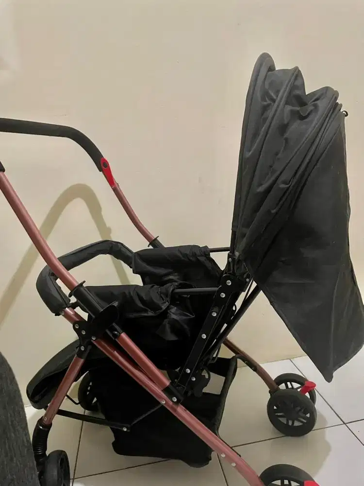 preloved stroller baru 2 kali pakai