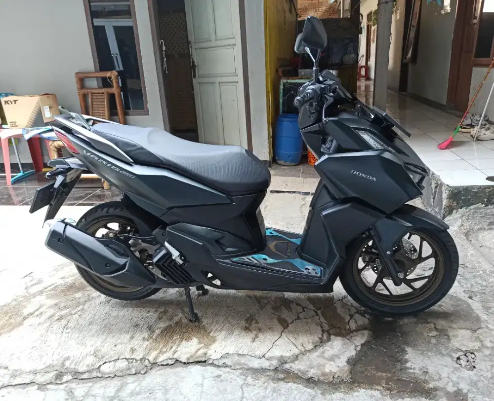 Vario 160 ABS kumplit km 7 ribu