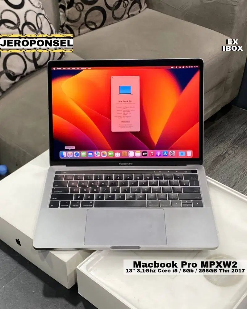 MACBOOK PRO 2017 TB 13” 256GB GRAY EX IBOX MULUS ORIGINAL GARANSI