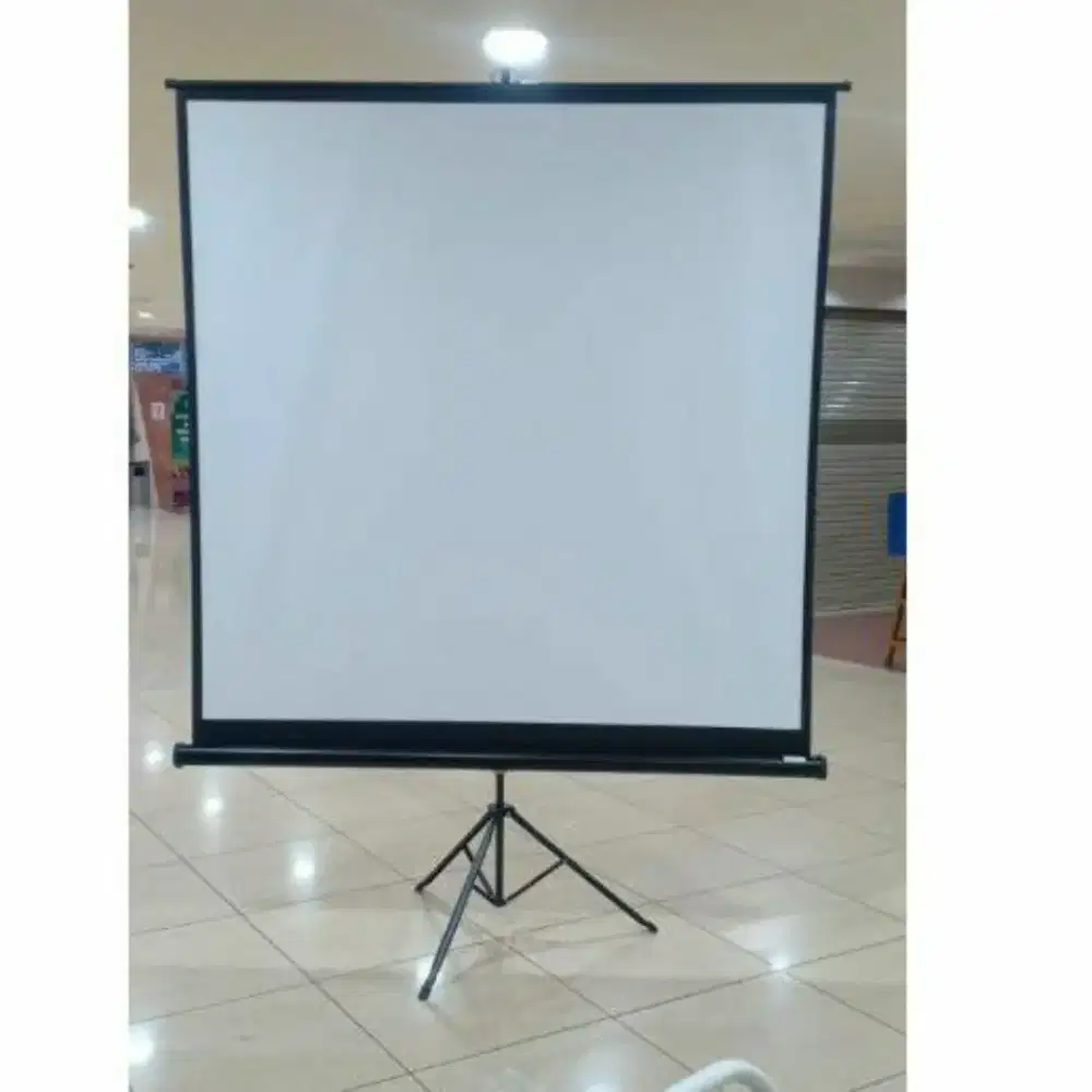 Layar Proyektor Tripod 70 Inchi Screen Projector