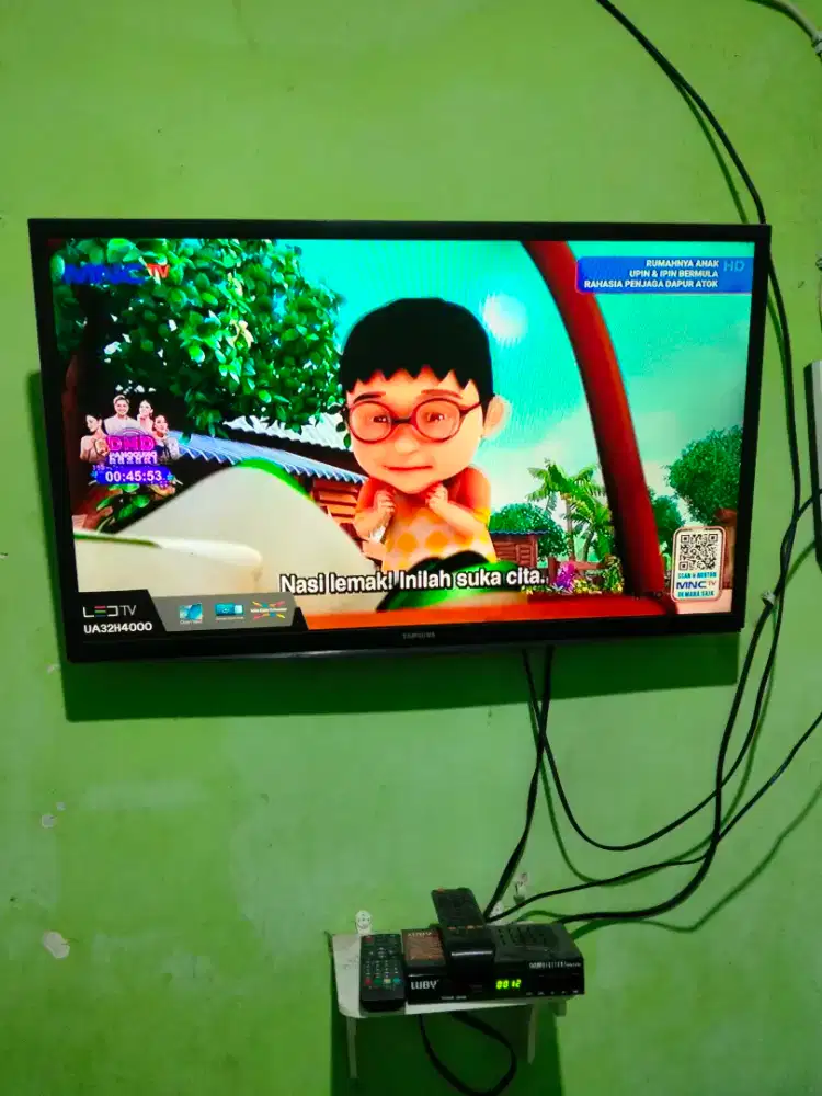 TV LED Samsung 32 Inch + STB Nya,,, Lokasi Di Jatijajar Depok !!!