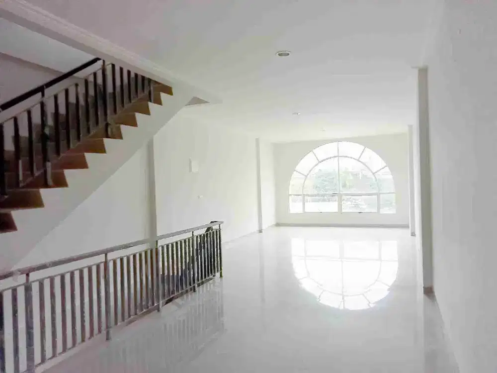 Dijual Ruko Golf Island Boulevard Pantai Indah Kapuk Jakarta Utara