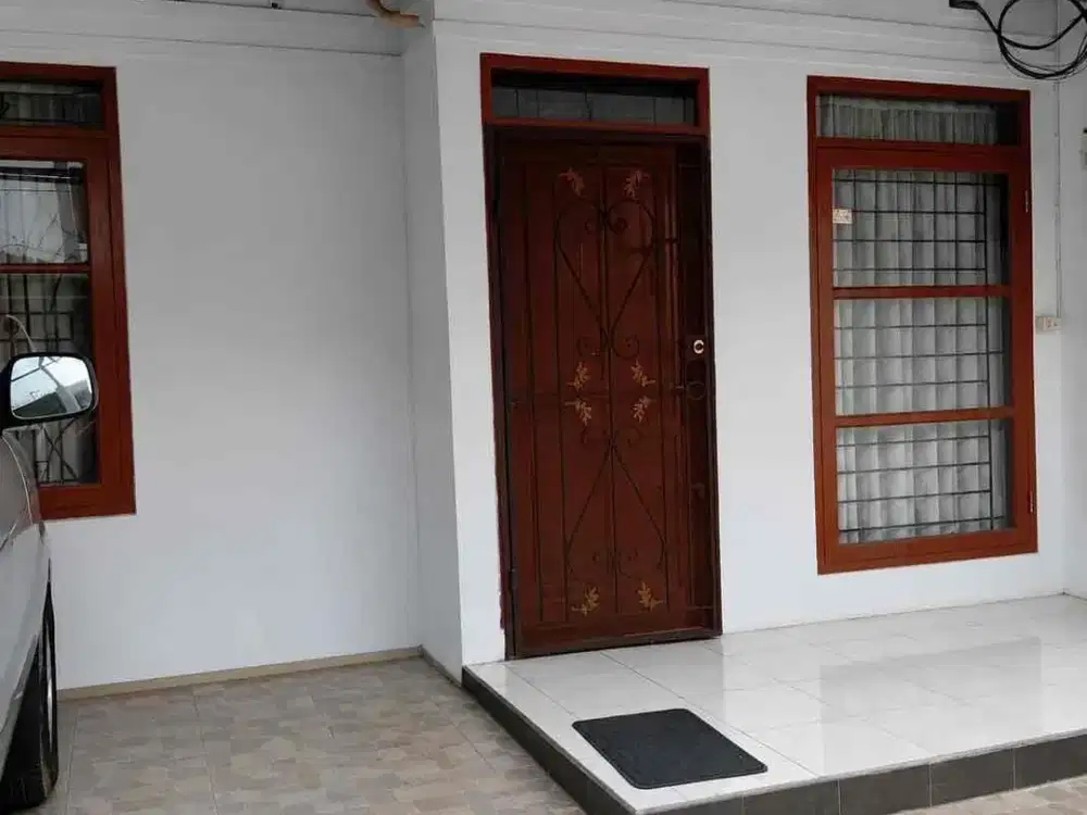 posisi rumah di depan taman Holis indah 1 harga masih nego
