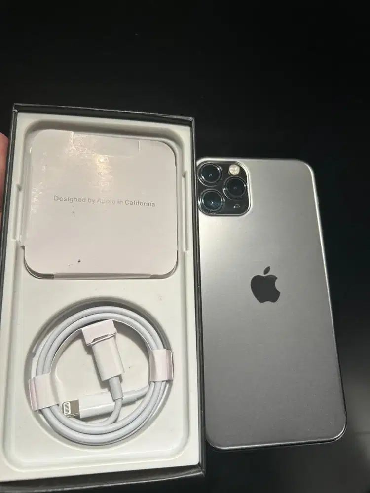 iphone 11 pro 256gb ada yg lain