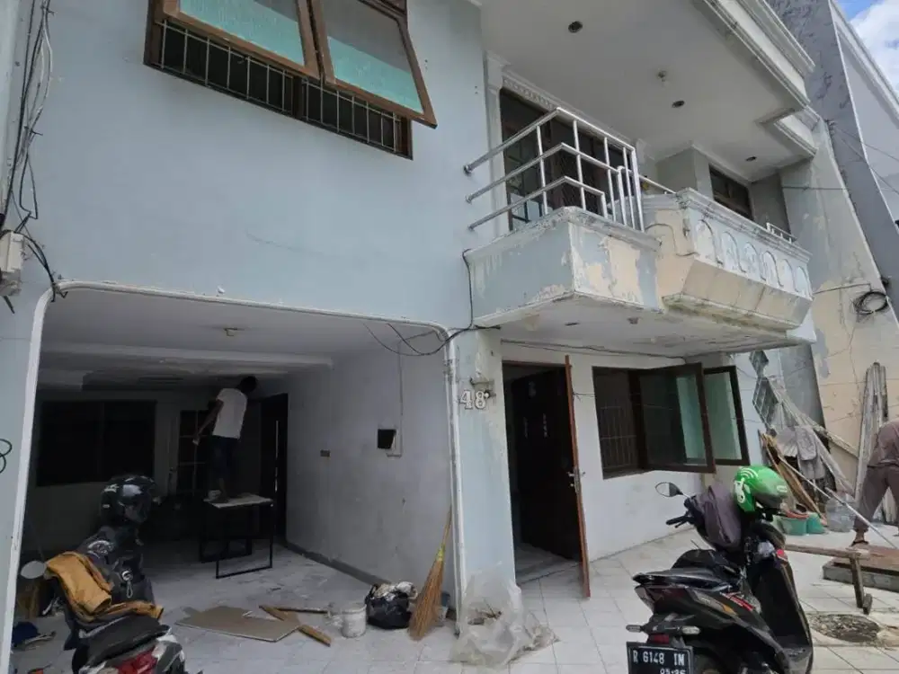 muara karang blok 5 , uk 10x18, hadap selatan siap , murah