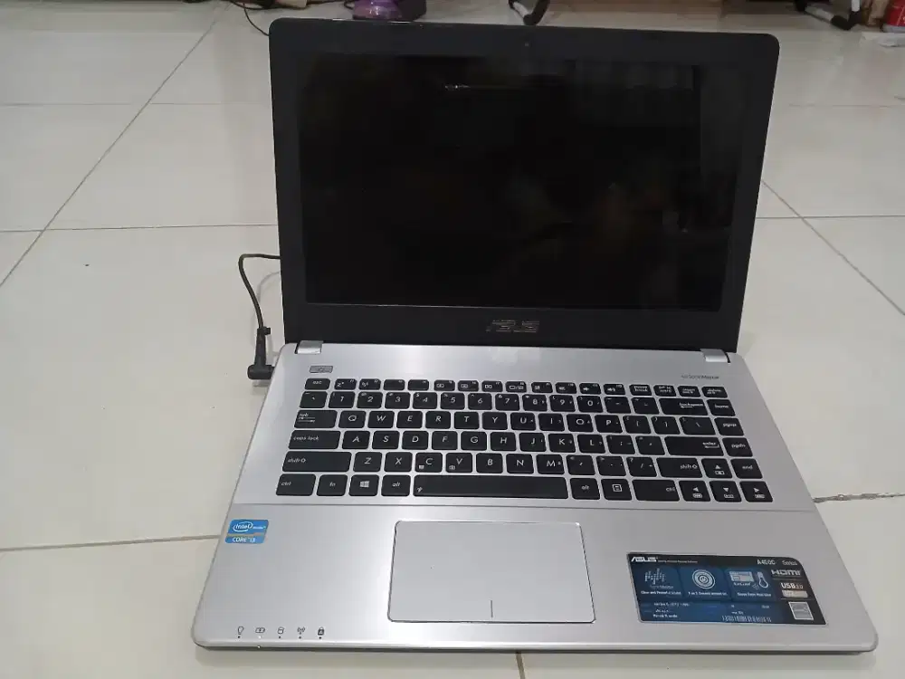 Jual Asus A450c kondisi mulus