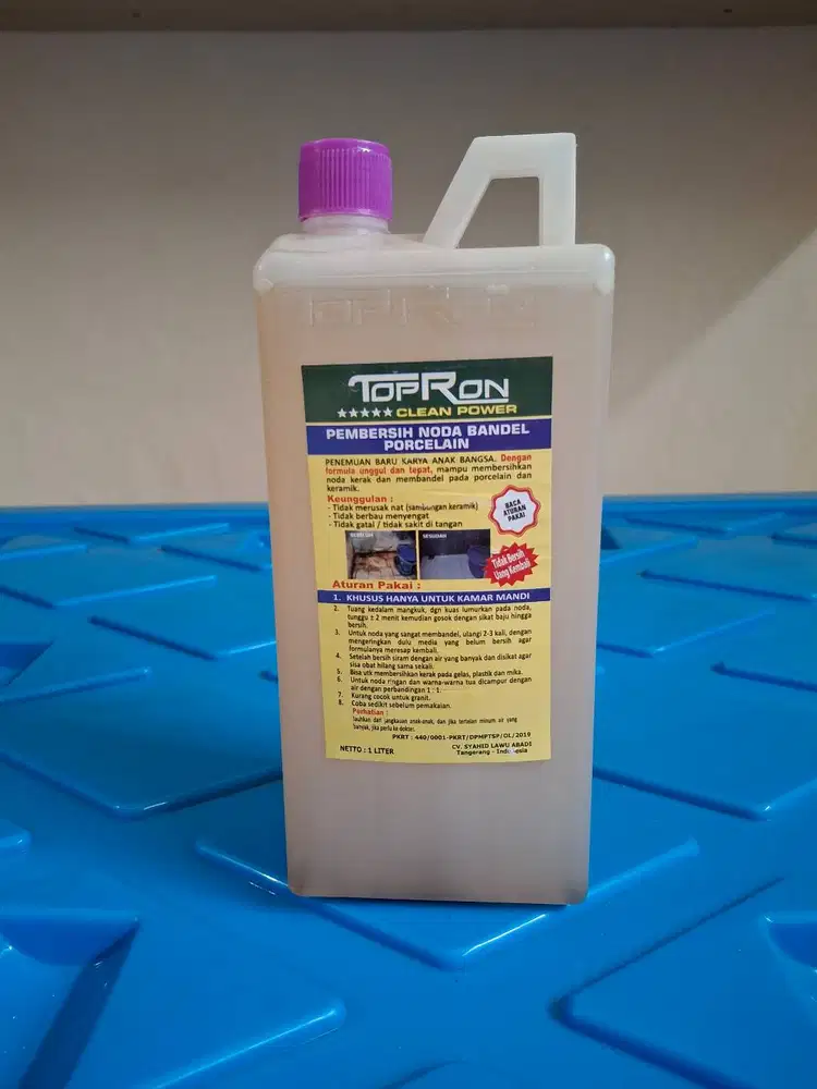 Pembersih Keramik Noda Kerak Kamar Mandi Keramik