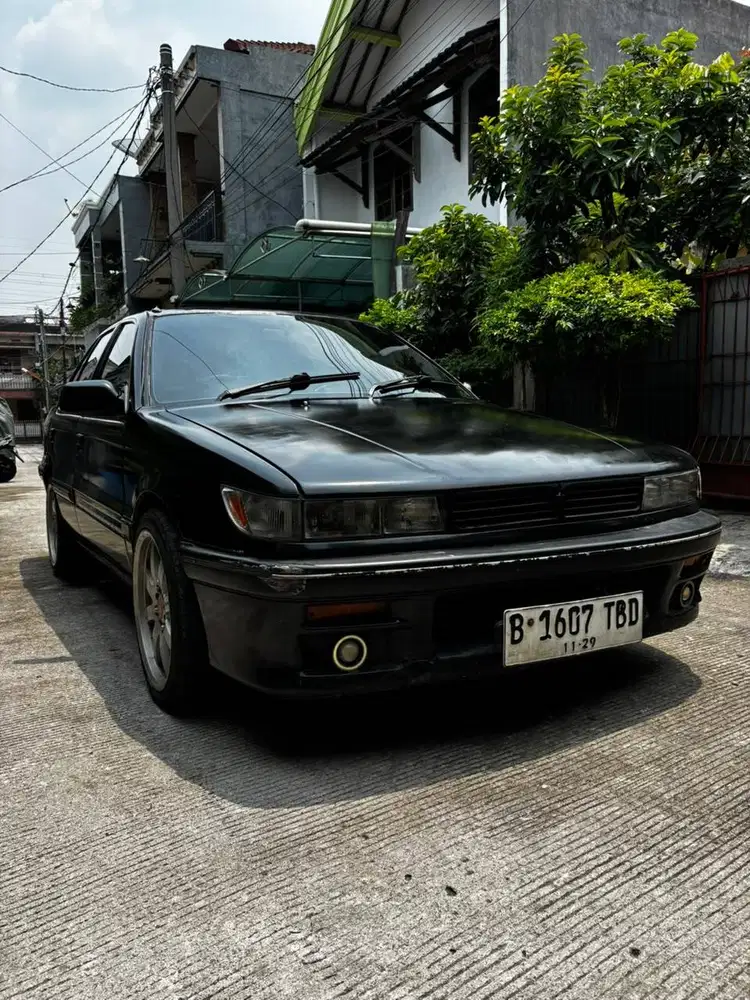 Mitsubishi lancer glxi 1991