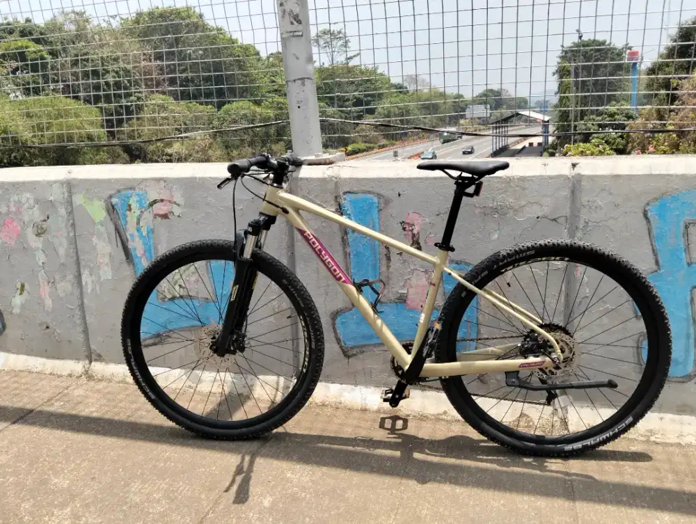 hybrid bike POLYGON HEIST X5 2022