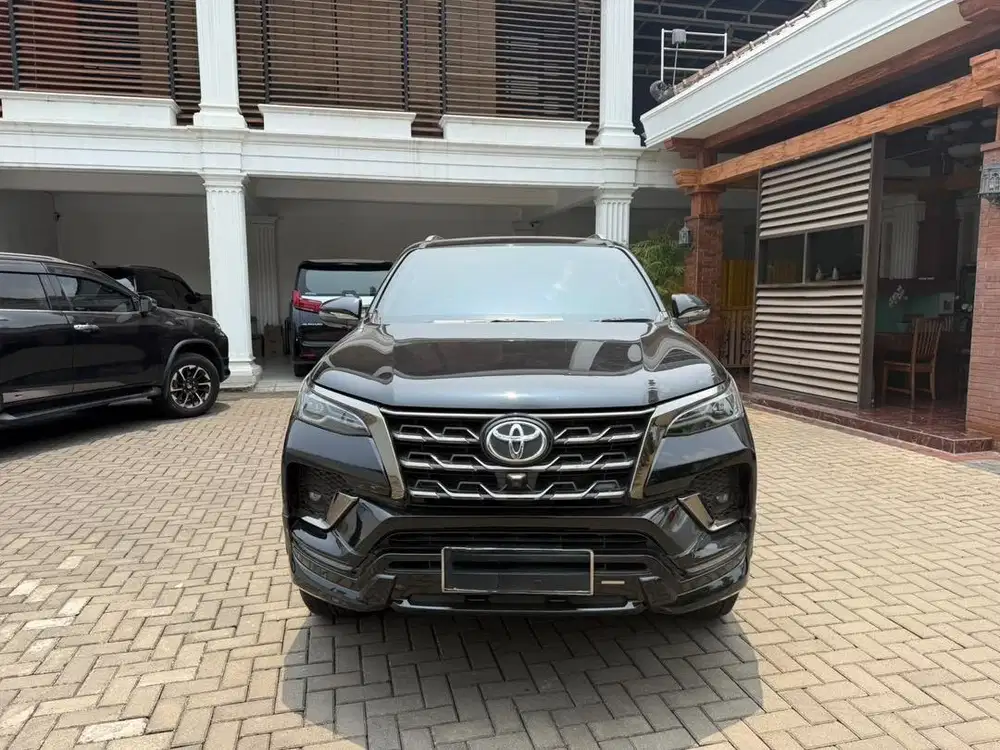 [TERMURAH!] Toyota Fortuner 2021 VRZ 2.4 GR Sport 2022