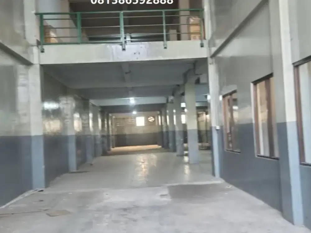 Gudang 3 lantai ada lift barang luas 2000m, Batu Ceper Tangerang