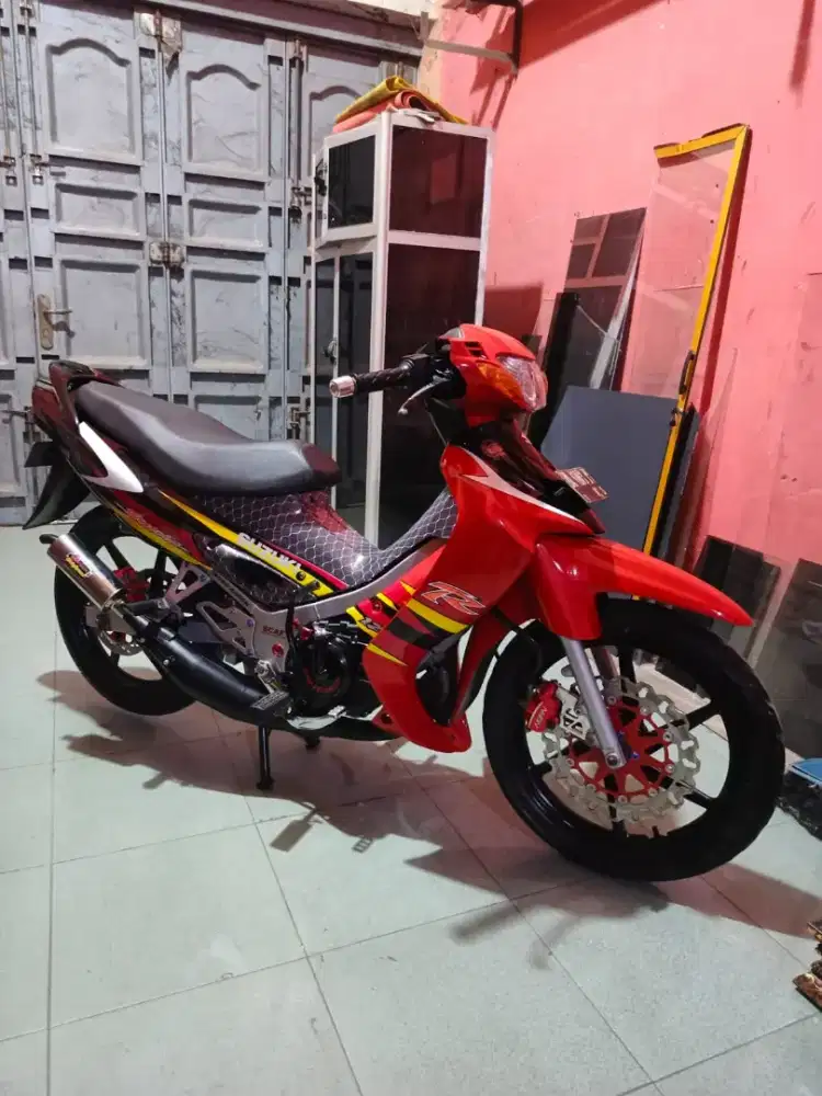 Suzuki satria RU