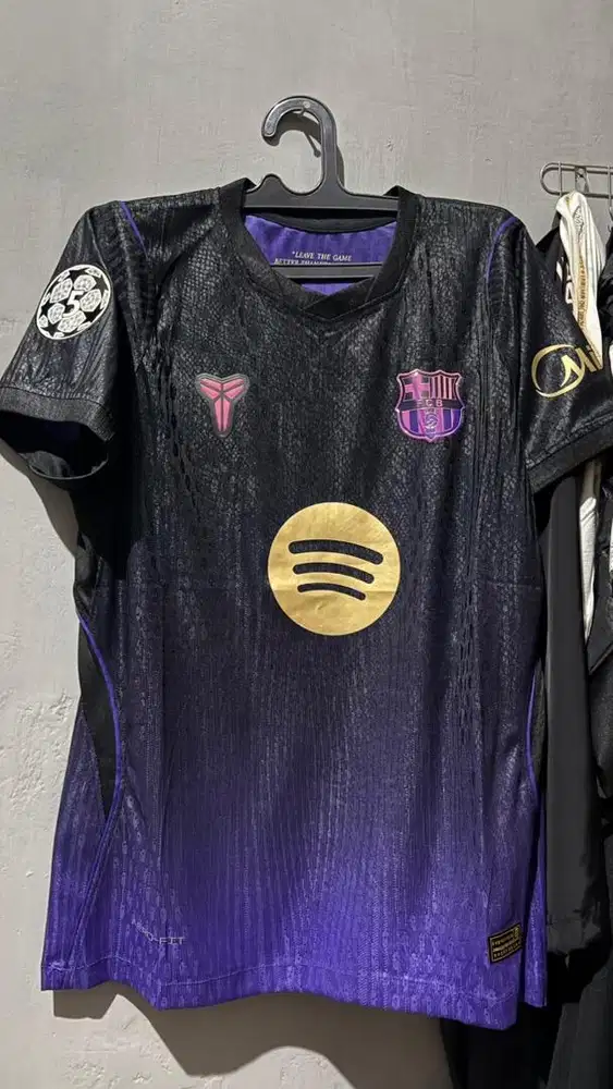 Jersey barcelona away