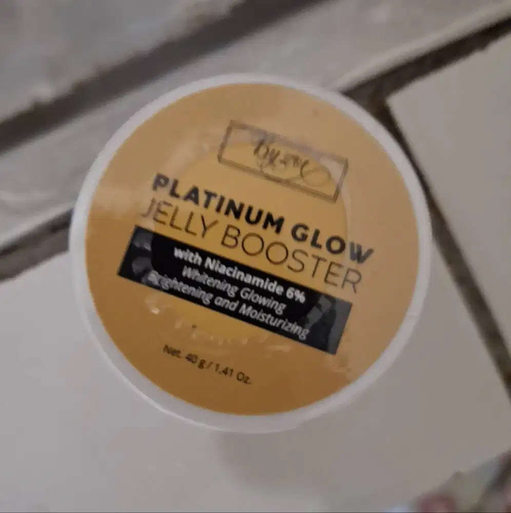 Byzoe Platinum Glow Jelly Booster Whitening Glowing and Moisturizing