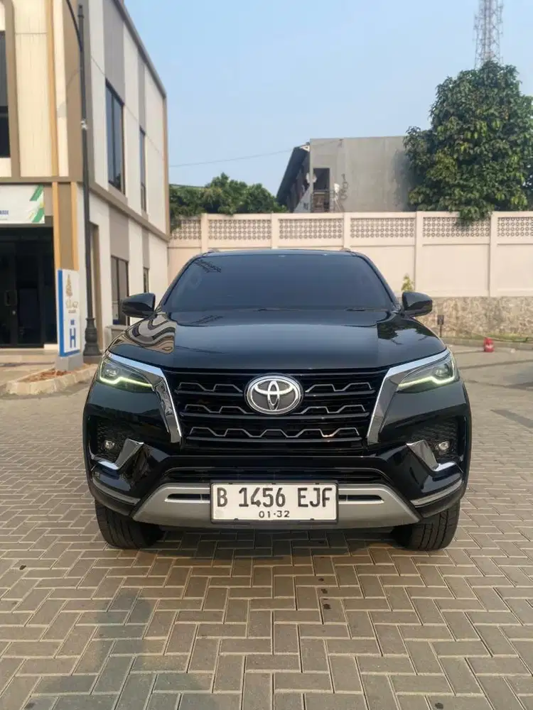Toyota Fortuner VRZ 2.4 AT 2021