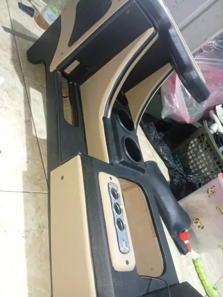 konsul box custom panther