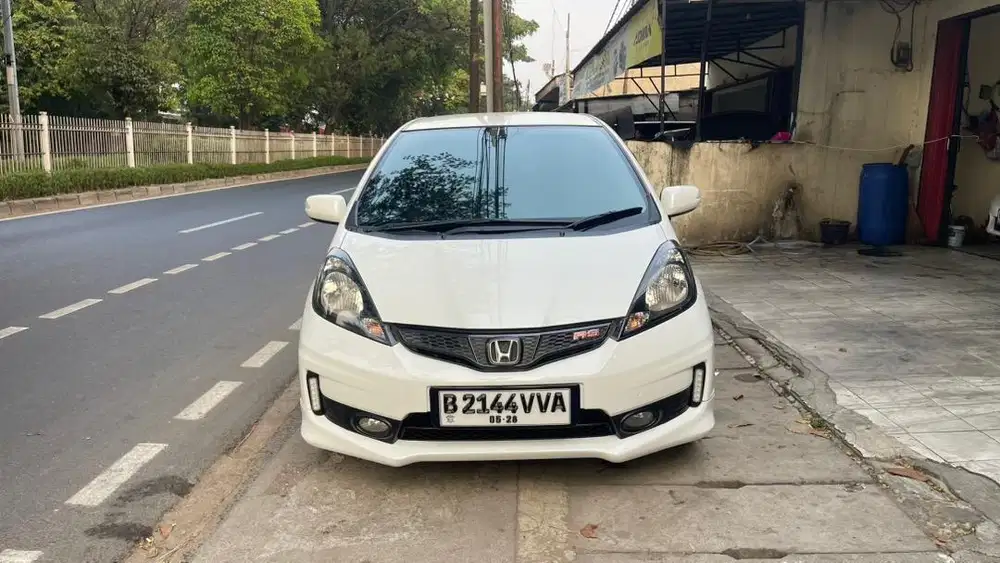 JAZZ RS MANUAL 2013 Dp 10 Jt