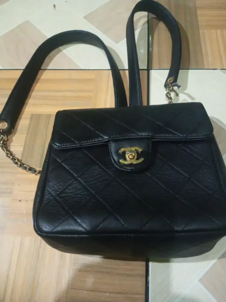 Jual tas Chanel vintage turnlock original