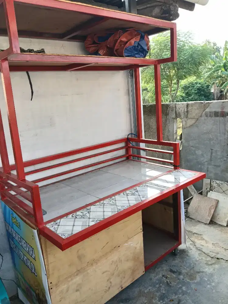 Dijual besi kontainer
