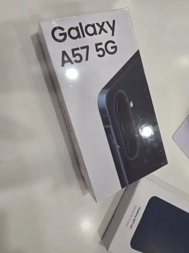 Samsung A57 12 / 256