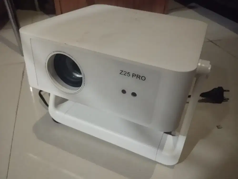 PROYEKTOR Z25 PRO