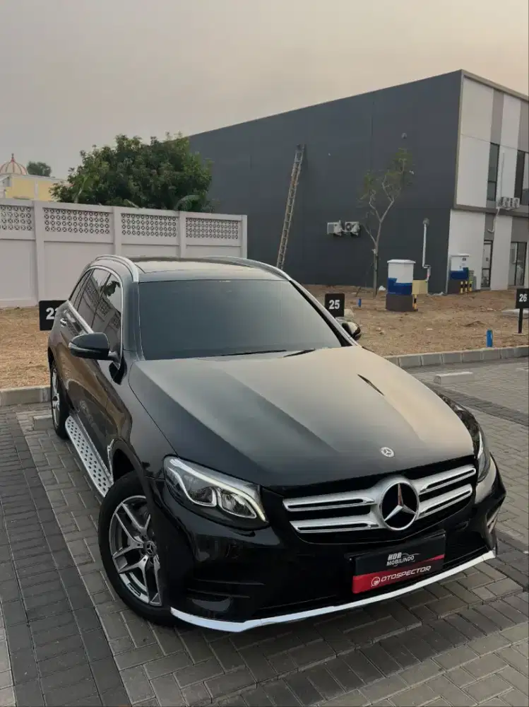 MERCEDEZ BENZ GLC 200.AMG LINE 2018 KM 19RB