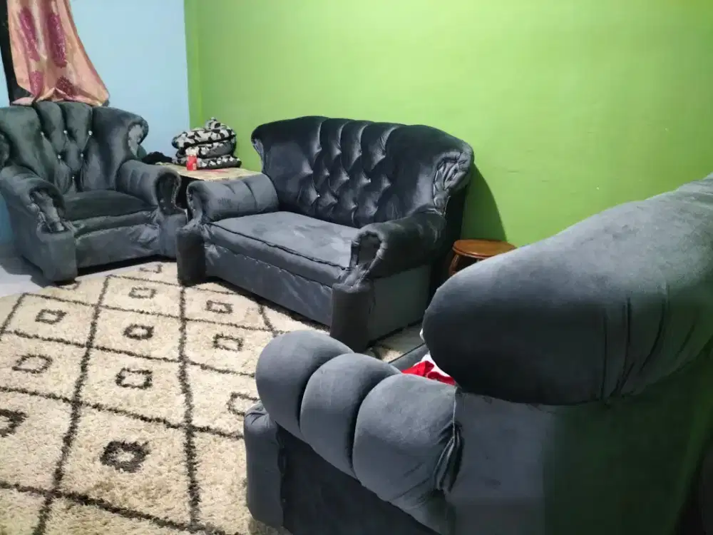 Sofa 3 2 1 + meja n kursi kecil