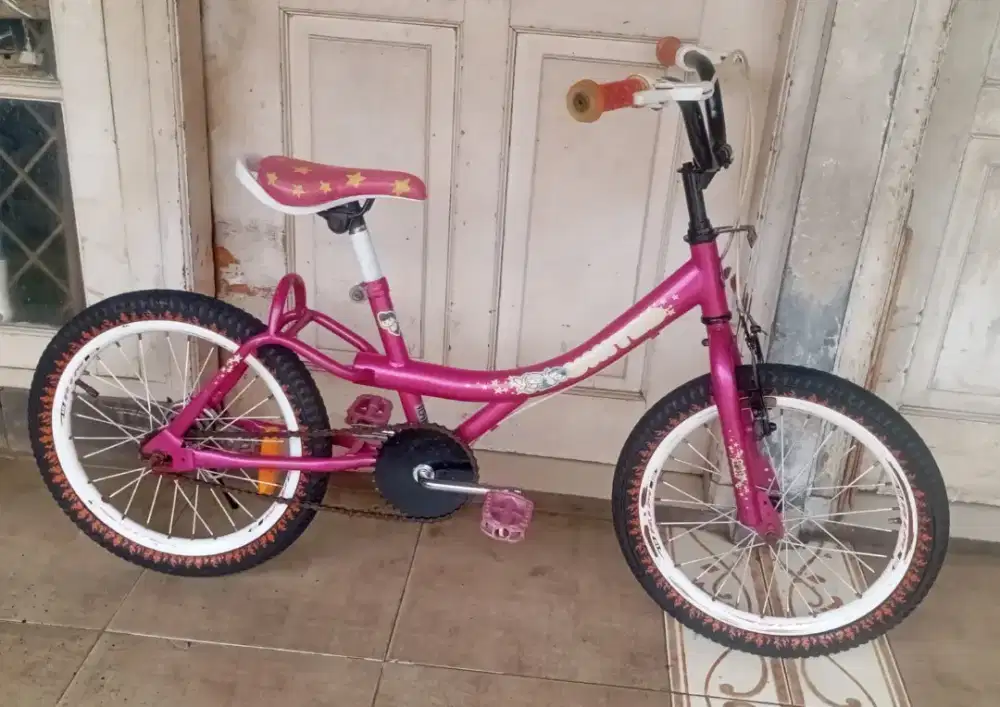 sepeda mini ukuran 18 kondisi normal