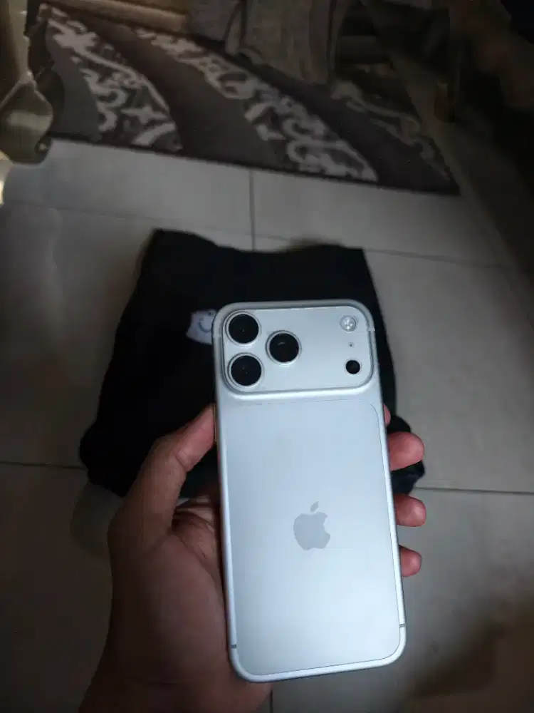 Iphone 17 promax ibox