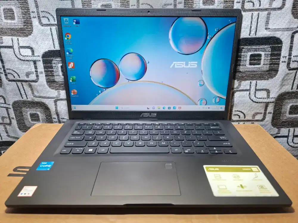 Laptop Asus VivoBook Core i3 gen 11 ram 8gb windows ori keyboard nyala